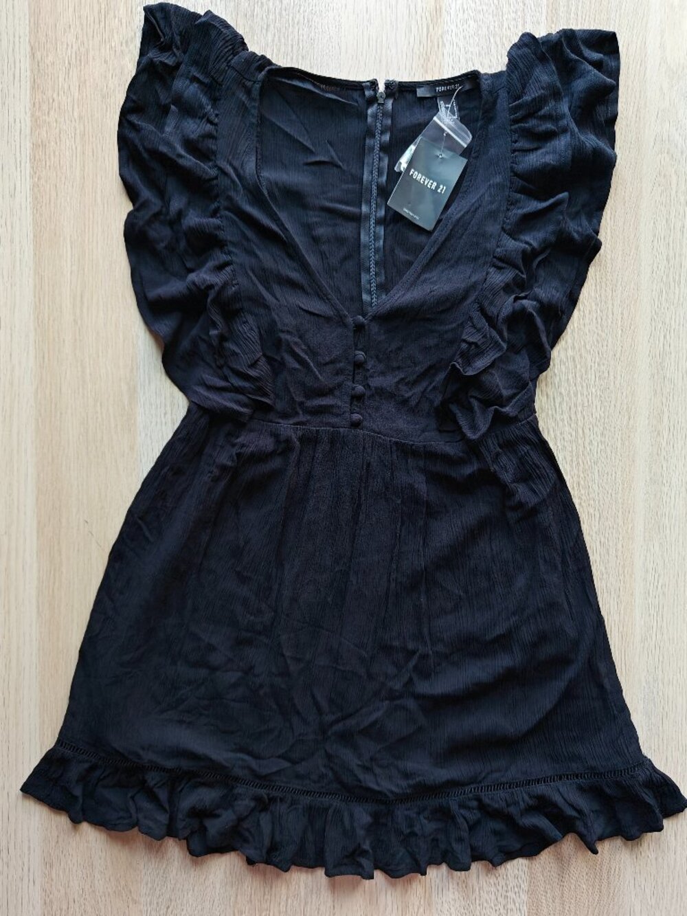 FOREVER 21 BOHENIAN BLACK MINI DRESS (SIZE SMALL)